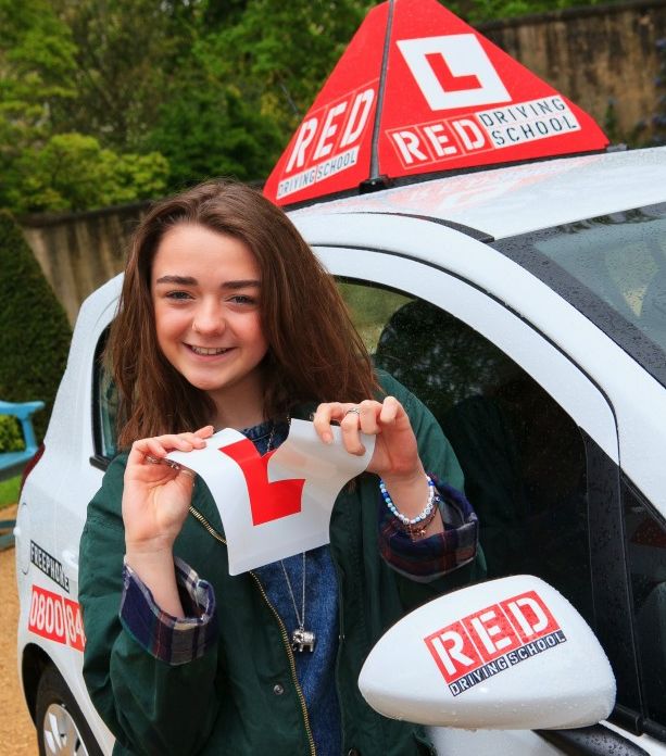 Maisie Williams tears L Plate